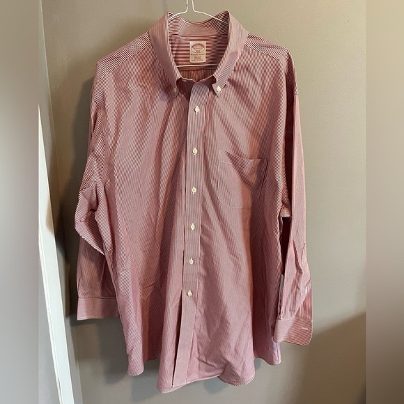 Brooks Brothers Original Polo ButtonDown Oxford Shirt in red and white Stripe - Picture 1 of 5